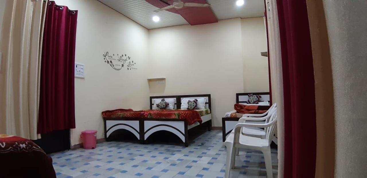 Blue Eye Backpackers Hostel Amritsar Zewnętrze zdjęcie